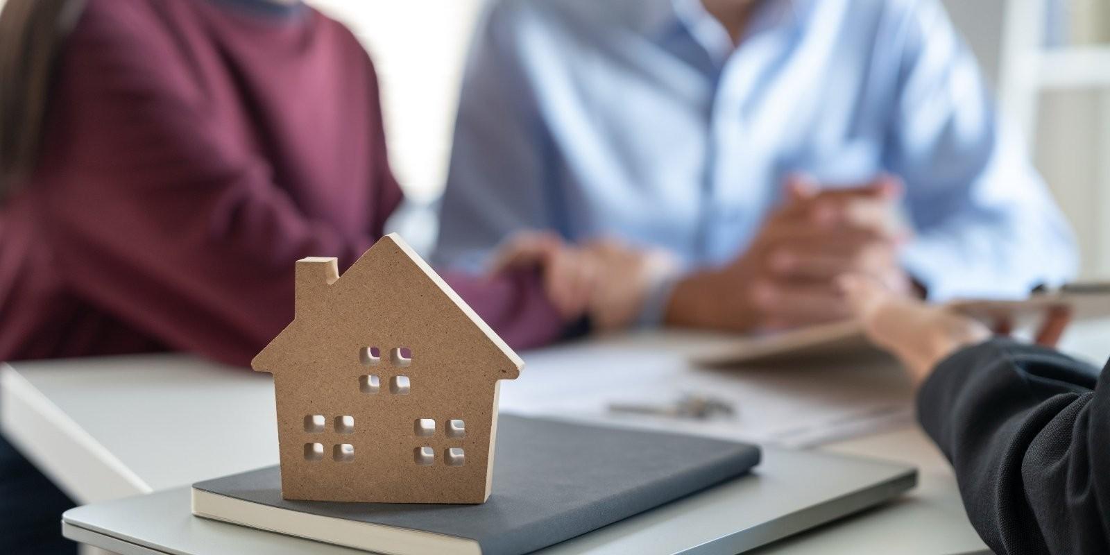Cómo Elegir un Asesor Inmobiliario en Punta Cana | Guía RD